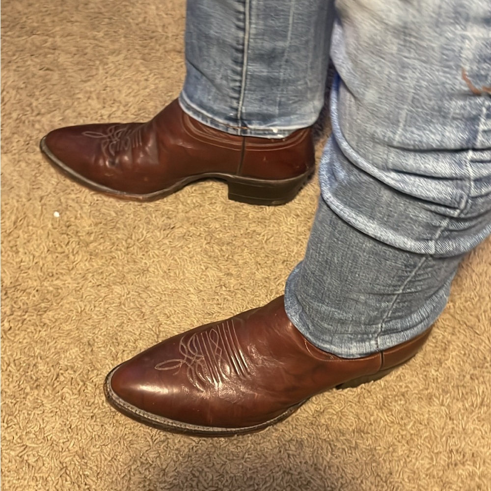 Justin Cowboy Boots